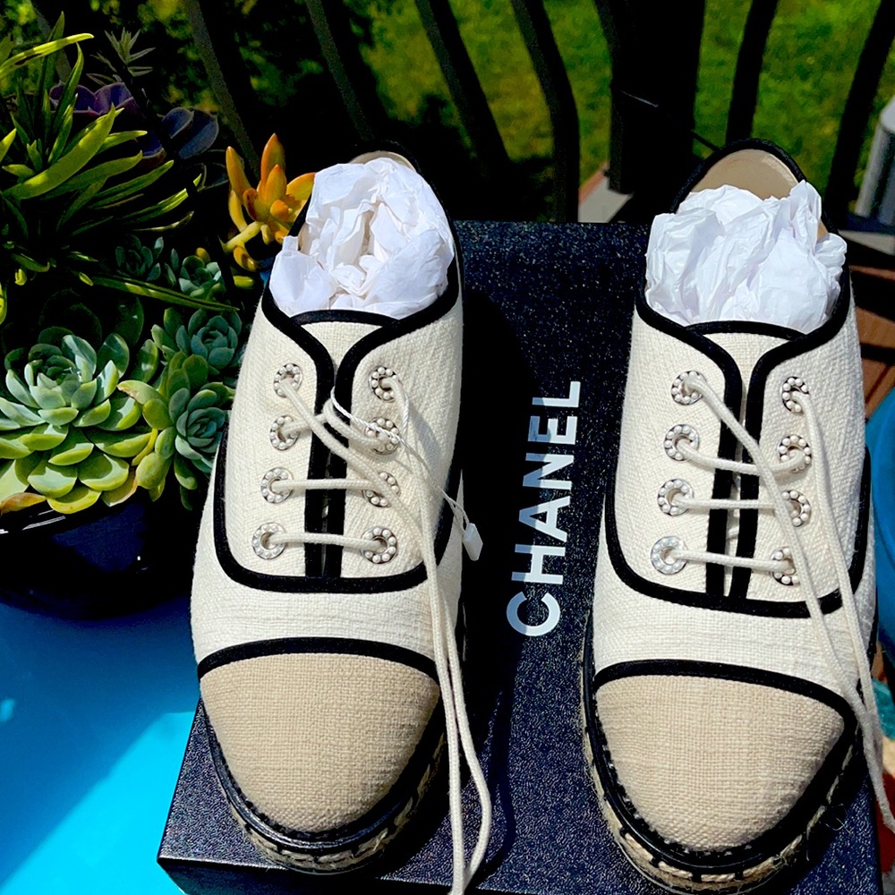 Chanel brand new never been used lace up cotton